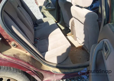 1999 Toyota Camry Le из США, поврежденный, VIN 4T1BG22K8XU599341